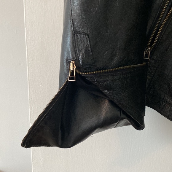 Danier leather jacket - Picture 3 of 7